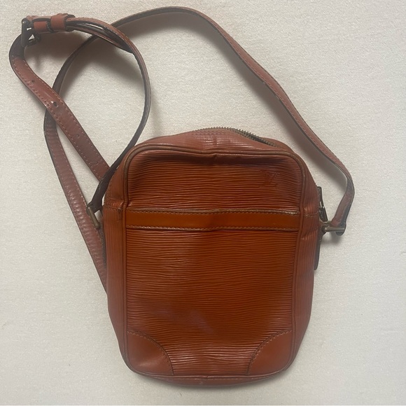 Louis Vuitton Handbags - Louis Vuitton Brown Leather Crossbody Bag